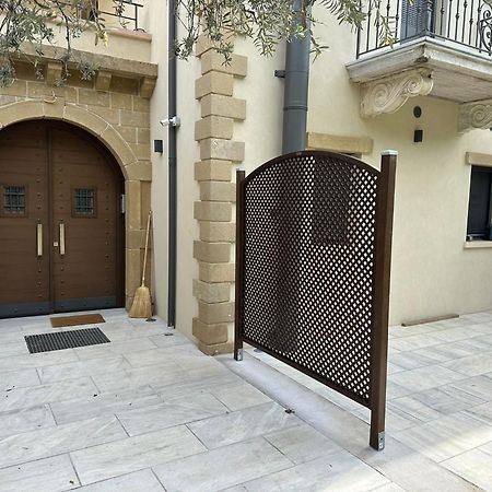 Villa Kalamos / Sea View And Pool Nearby Athens ภายนอก รูปภาพ