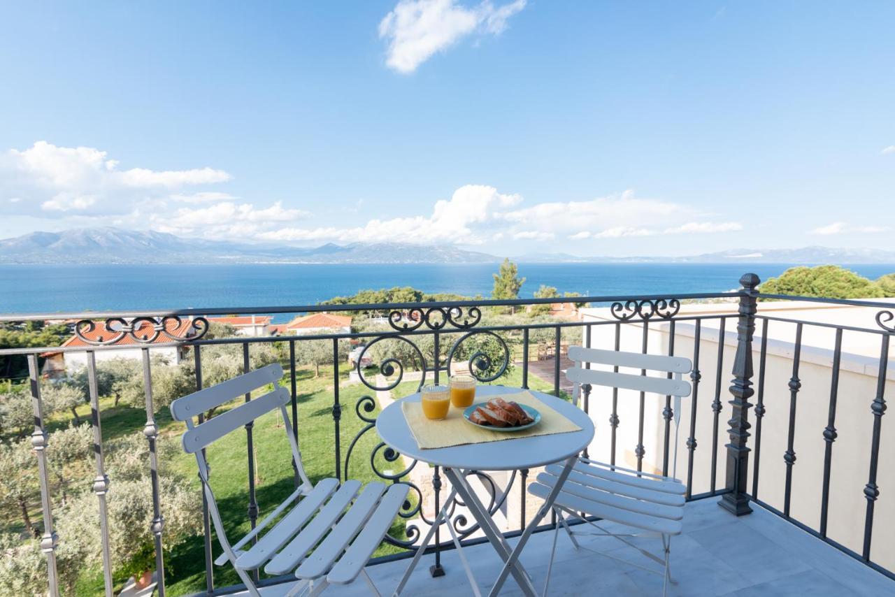 Villa Kalamos / Sea View And Pool Nearby Athens ภายนอก รูปภาพ