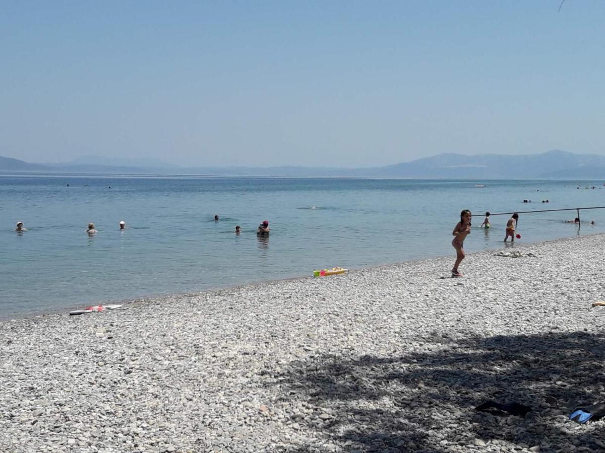 Villa Kalamos / Sea View And Pool Nearby Athens ภายนอก รูปภาพ